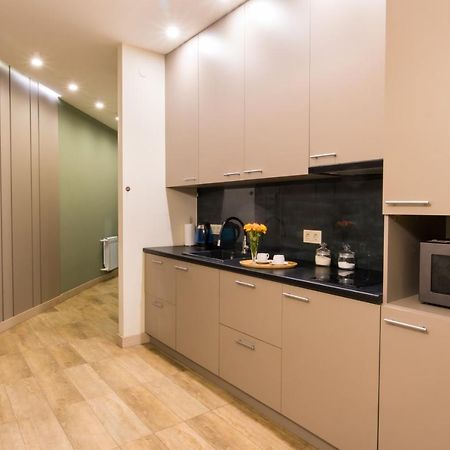 Hotelise L Bird Eye Apartment เยเรวาน ภายนอก รูปภาพ