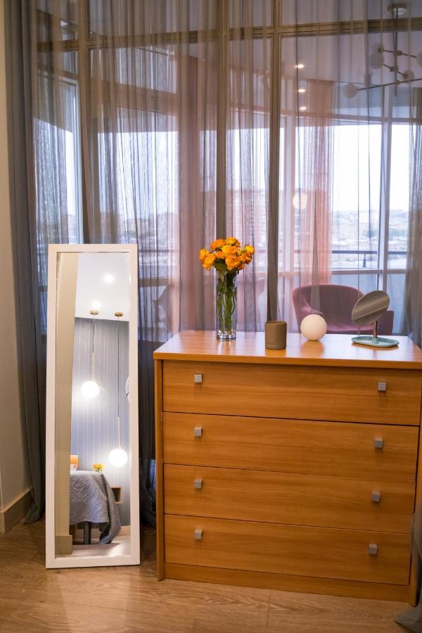Hotelise L Bird Eye Apartment เยเรวาน ภายนอก รูปภาพ